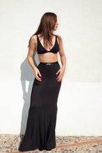 Carica l&#39;immagine nel visualizzatore di Gallery, LONG FLARED SKIRT WITH LOGO STRETCH BAND
