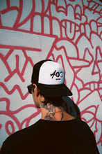 Carica l&#39;immagine nel visualizzatore di Gallery, TRUCKER HAT
